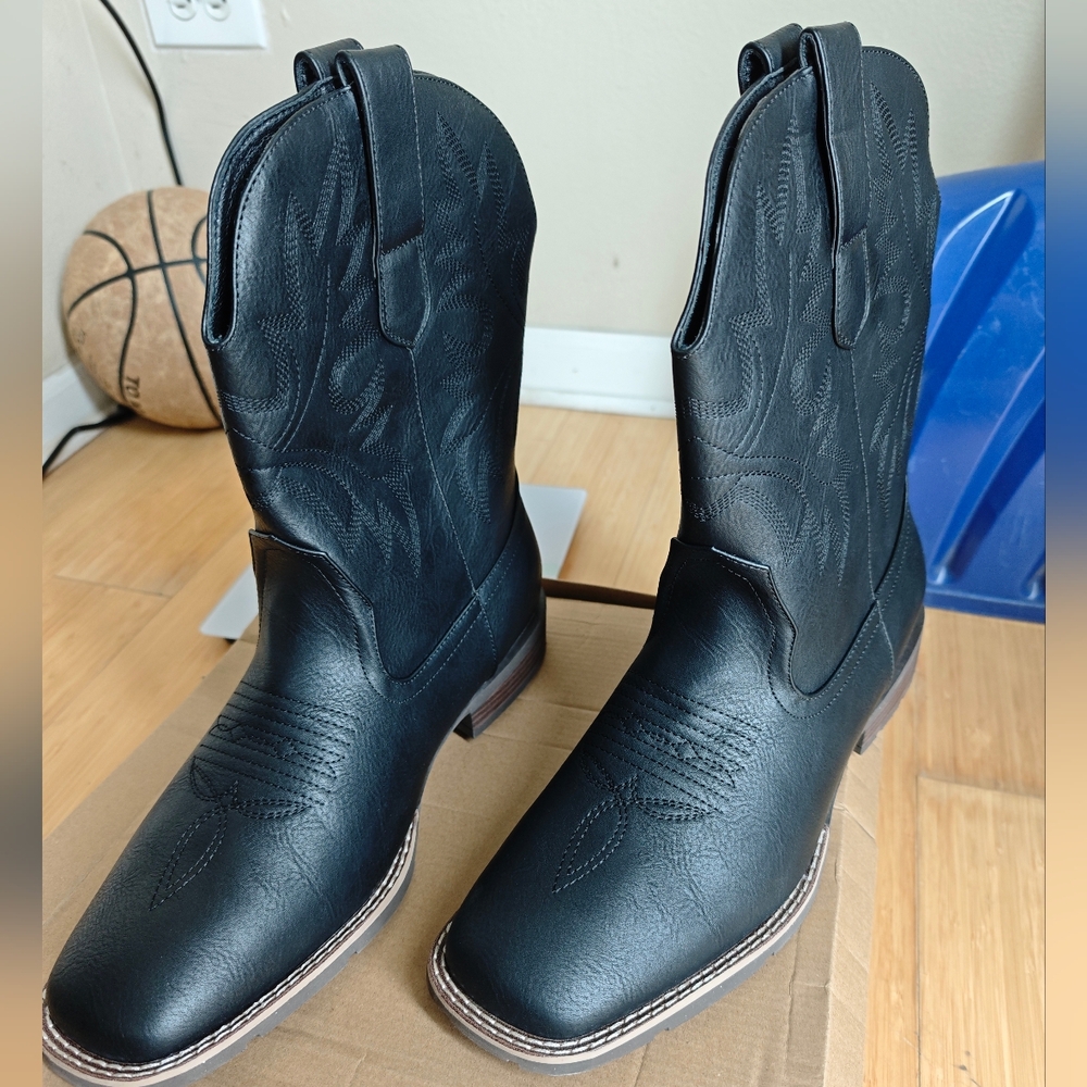 New Amazon Black Cowboy Boots for Men